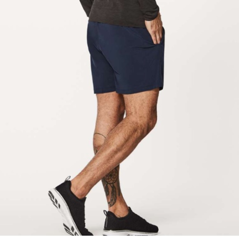 Lululemon Short 7” - Picture 2 of 9